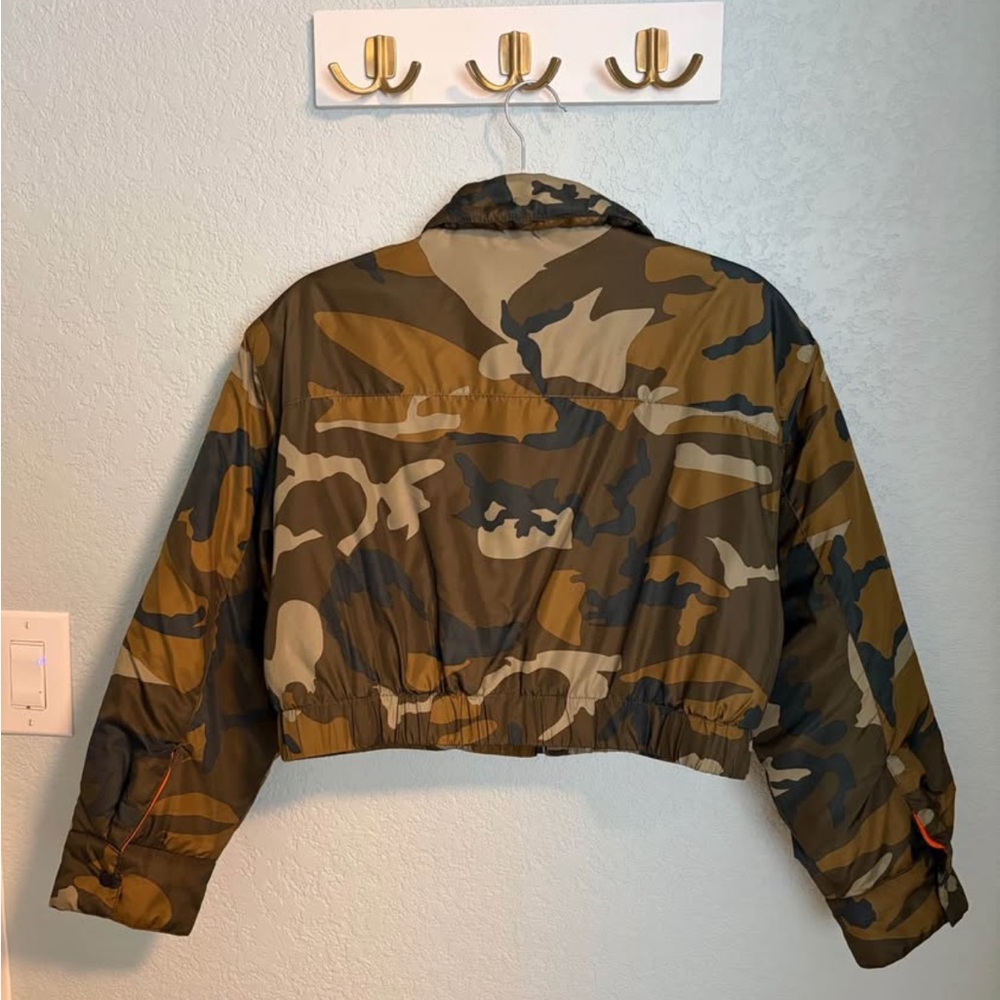 ZARA Cropped Camo Utility Jacket – Orange Lining – Size - Picture 5 of 7